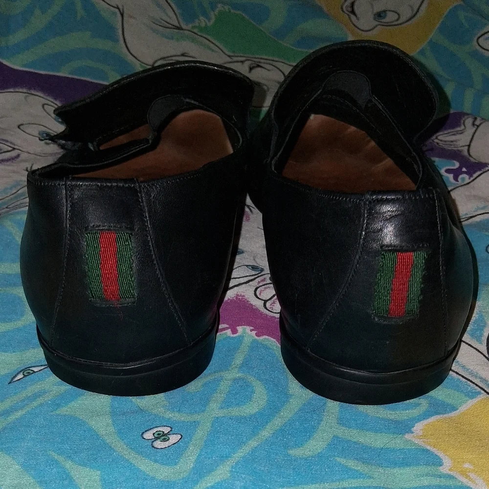 90s Gucci Vintage Black Leather Pointed Toe Loafers Dress Shoes